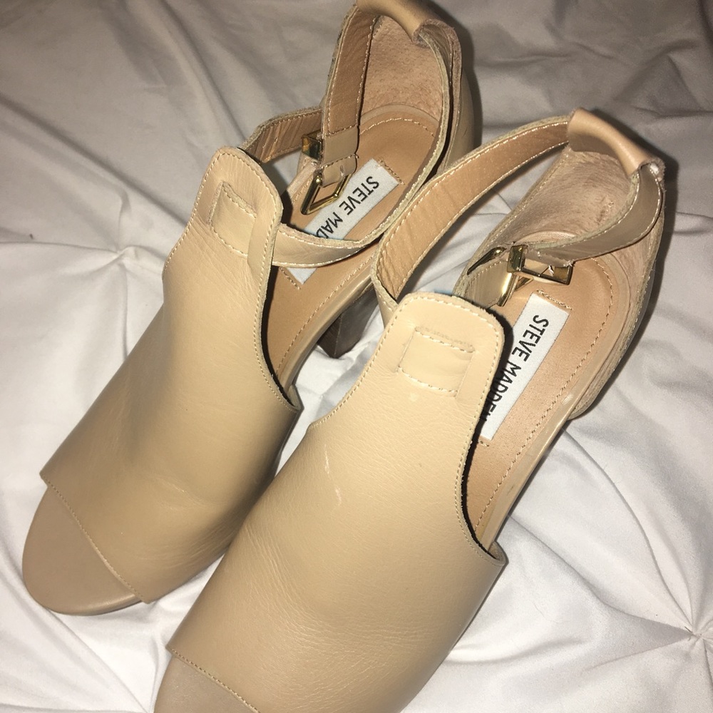tan steve madden booties
